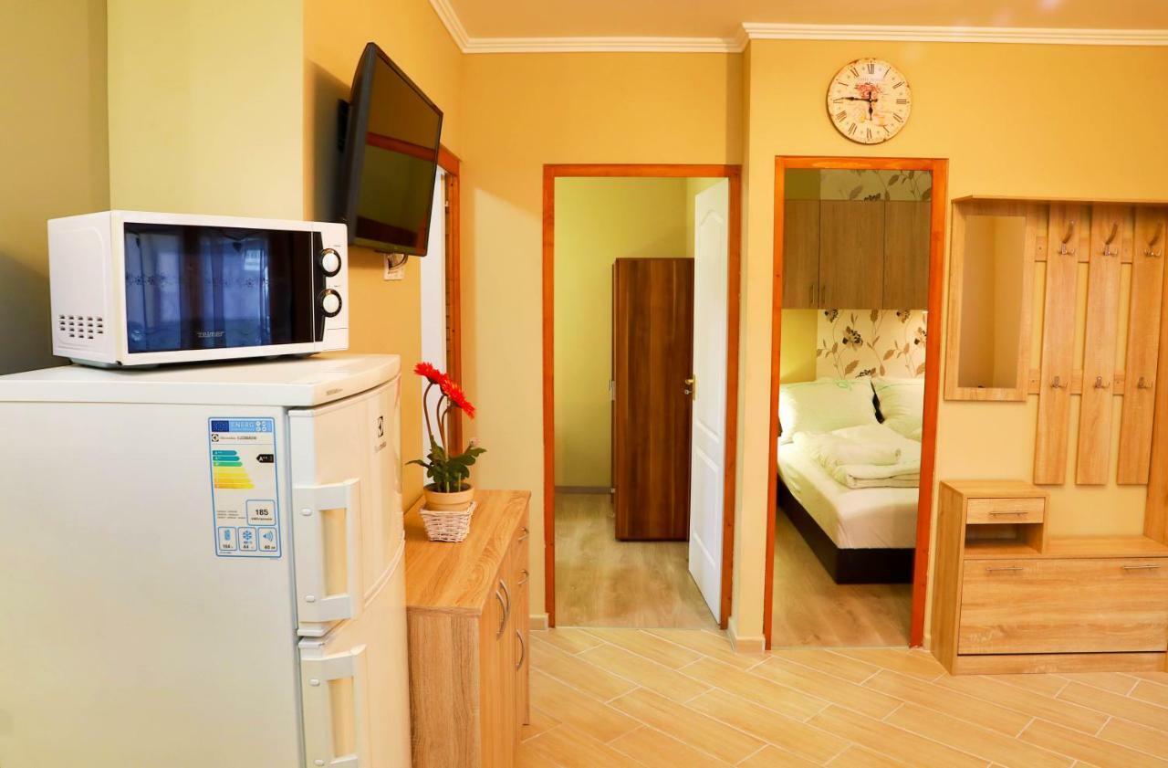Jazmin Apartman Buzsák Εξωτερικό φωτογραφία